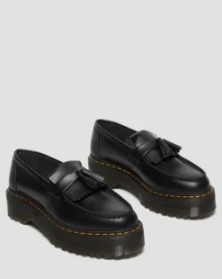 Adrian Quad Leather Platform Tassle -loaferit in Musta