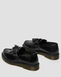 Adrian Smooth Leather Tassel -loaferit in Musta