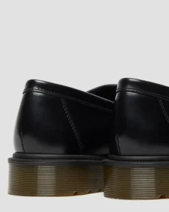 Adrian Smooth Leather Tassel -loaferit in Musta