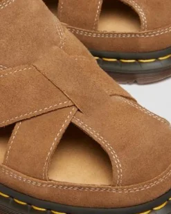 Archive Fisherman Suede -sandaalit in Vaalea Kellanruskea