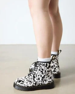 1460 Bex Dalmatian Hair On Leather -maiharit in Kerma & Musta