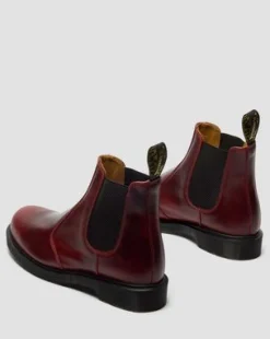 2976 Classic Calf Leather Chelsea -bootsit in Burgundi