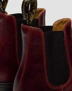 2976 Classic Calf Leather Chelsea -bootsit in Burgundi