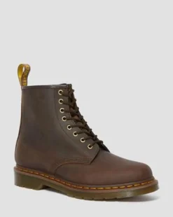 1460 Crazy Horse Leather Lace Up Boots in Ruskea