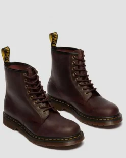 1460 Crazy Horse Leather -maiharit in Kirsikanpunainen
