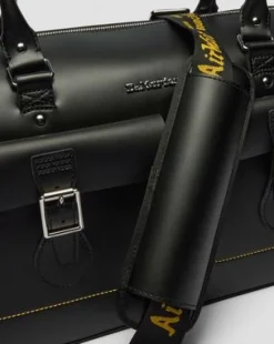 Daytripper Bag in Musta