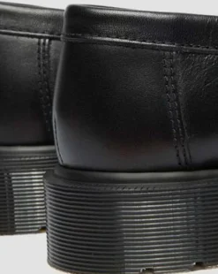 Delapre Penny -loaferit in Musta