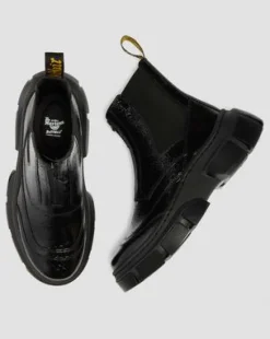 DMXL Distressed Patent Leather Chelsea -bootsit in Musta
