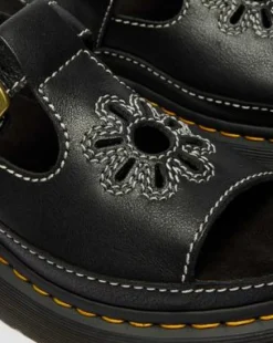 Dunnet Flower Full Grain Leather -sandaalit in Musta