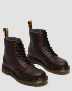 1460 Fleece Lined Grizzly Leather Boots in Tummanruskea