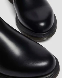 Flora Smooth Leather Chelsea-nilkkurit in Musta