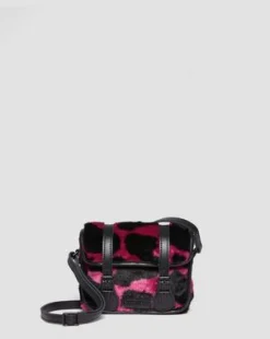 7 Inch Hair-On Cow Print Crossbody -laukut in Thrift Pink
