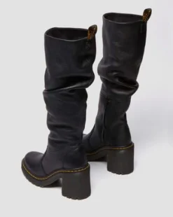 Kasey Virginia Leather Knee High Heeled -maiharit in Musta