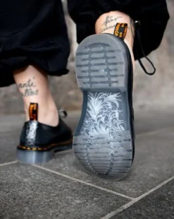 1461 King Nerd Leather Shoes in Musta