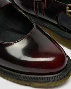 Madaline Mary Jane Rub Off Leather Sling Back -kengät&nbsp; in Kirsikanpunainen