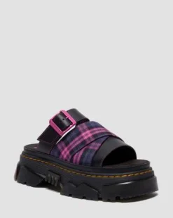 MATTISON SLIDE SLIP ON -SANDAALIT in Musta & Vaaleanpunainen Monivärinen