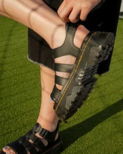 Mattison 3 Strap -sandaalit in Musta