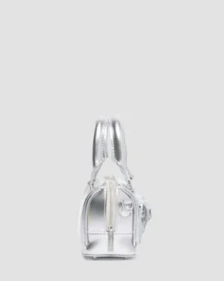 Mini Top Handle Silver Metallic Patent Lamper -laukku in Hopea