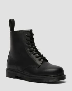 1460 Mono Leather Lace Up -maiharit in Musta