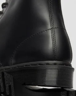 1460 Mono Leather Lace Up -maiharit in Musta