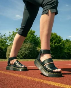 Nahkaiset Clarissa II Quad Milled Nappa Platform -sandaalit in Musta