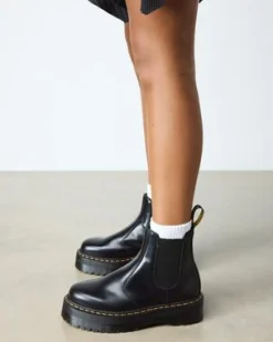 Nahkaiset 2976 Quad Smooth Platform Chelsea -bootsit in Musta