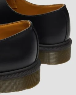 1461 Narrow Plain Welt Smooth Leather Oxford -kengät in Musta