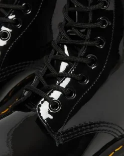 1460 Patent Leather Lace Up -maiharit in Musta
