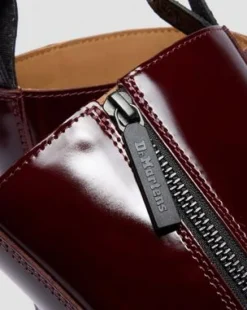 Rejena Laquered Leather -saappaat in Kirsikanpunainen