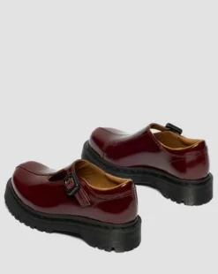 Rejena Mary Jane Laquered Leather -kengät in Kirsikanpunainen