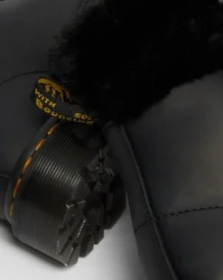 Tekoturkisvuoratut 1460 Serena Collar -Nilkkurit in Musta